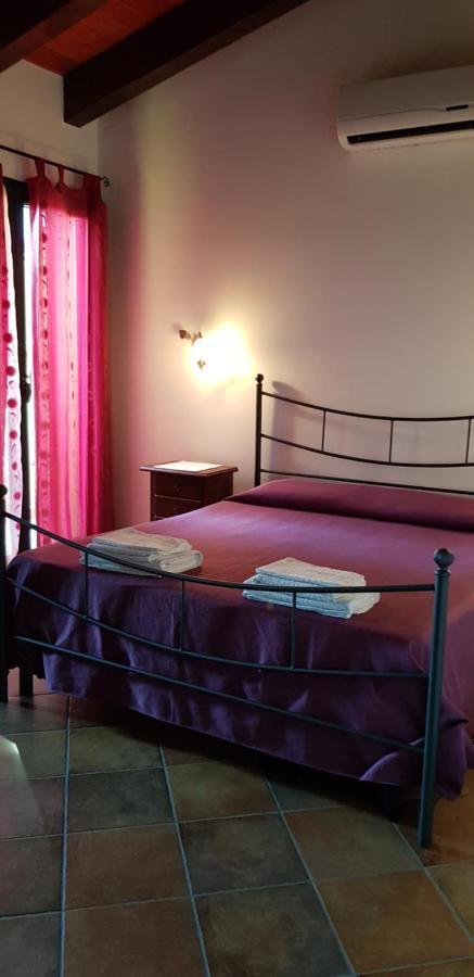 Bed & Breakfast S' Accorru Sant'Antioco Exterior foto